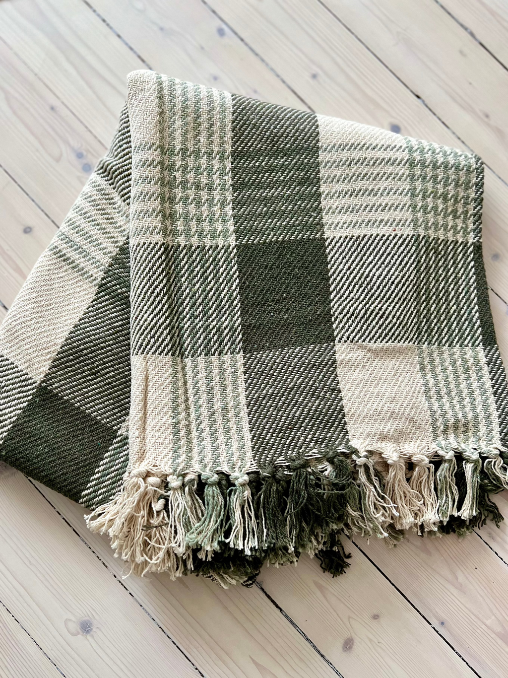 Anna Filt, Grön/Elfenben